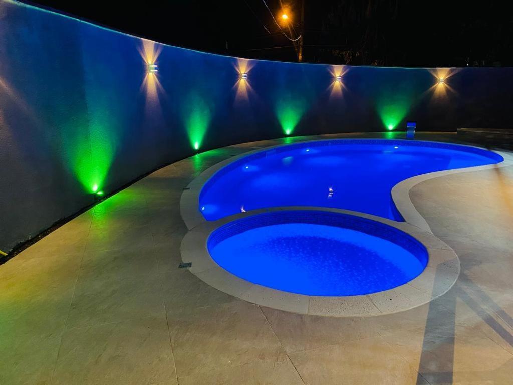 Apto Novo Com Piscina Em Ubatuba - Praia Maranduba Exteriör bild